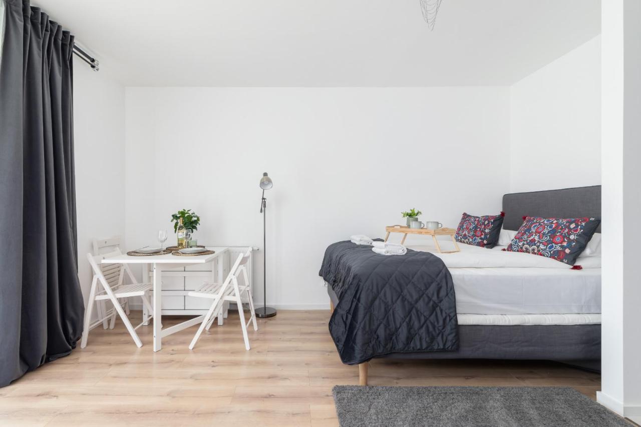 Apartment Elegant Pet-friendly In By Renters *
