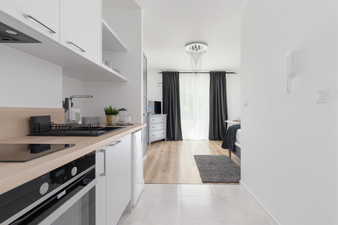 Elegant Pet-friendly In By Renters